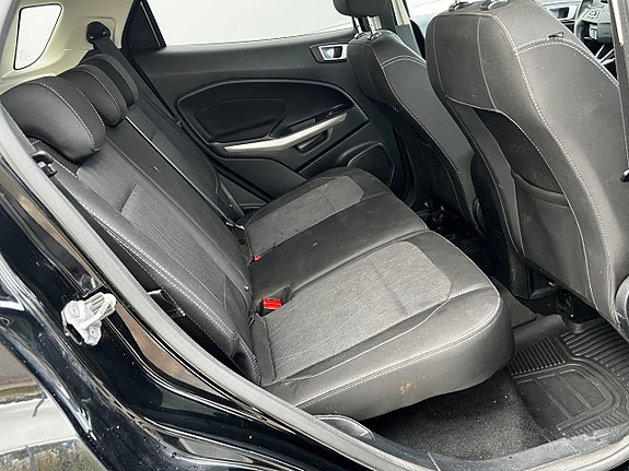 Ford Ecosport 15 of 25
