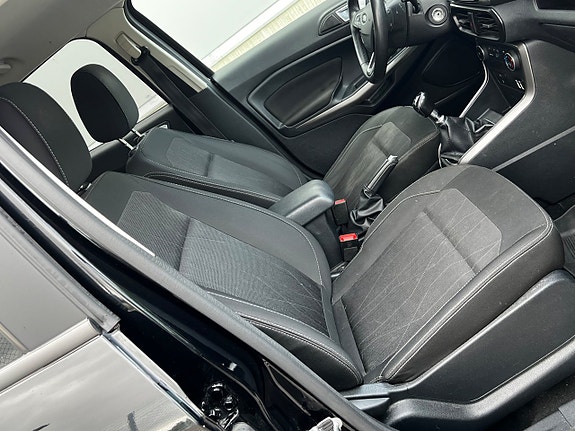 Ford Ecosport 6 of 25