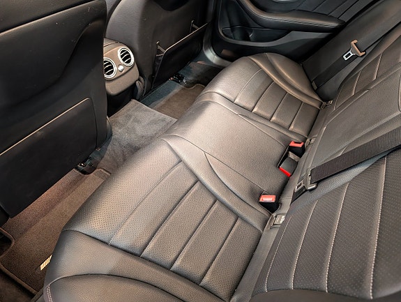 Mercedes-Benz C220 d 7 of 18