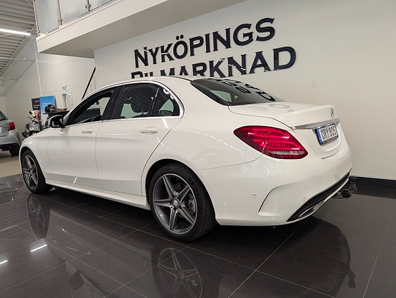 Mercedes-Benz C220 d 3 of 18