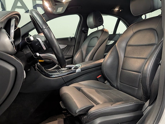 Mercedes-Benz C220 d 8 of 18