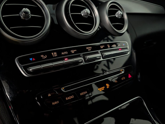 Mercedes-Benz C220 d 14 of 18