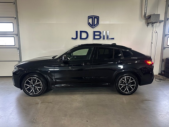 BMW X4 2 of 27