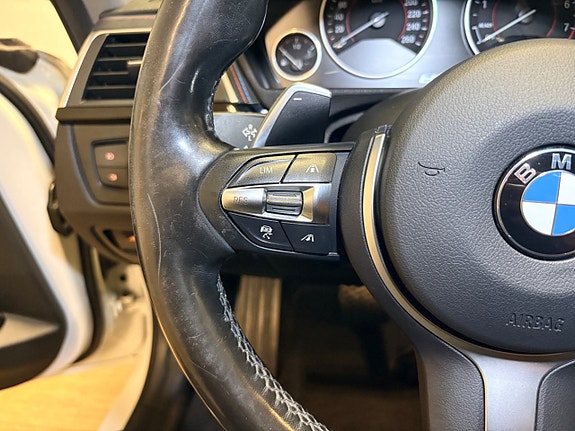 BMW 330e 8 of 26