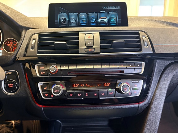 BMW 330e 14 of 26