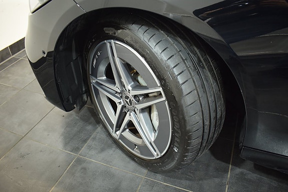 Mercedes-Benz C300 24 of 24