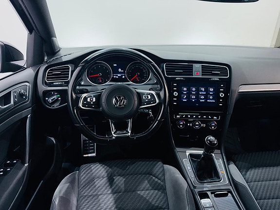 Volkswagen Golf I 18 of 20