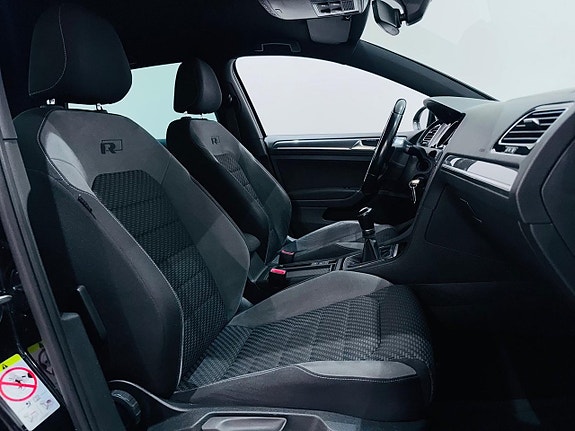 Volkswagen Golf I 7 of 20