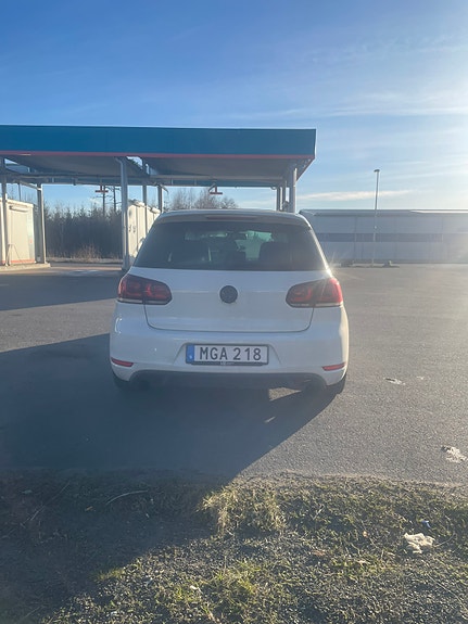 Volkswagen Golf VI 5 of 11