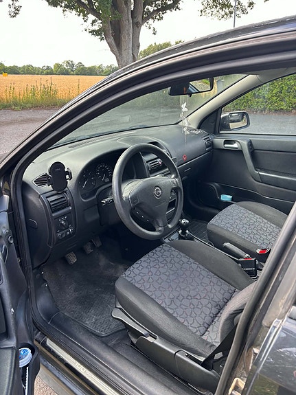 Opel Astra 7 of 10
