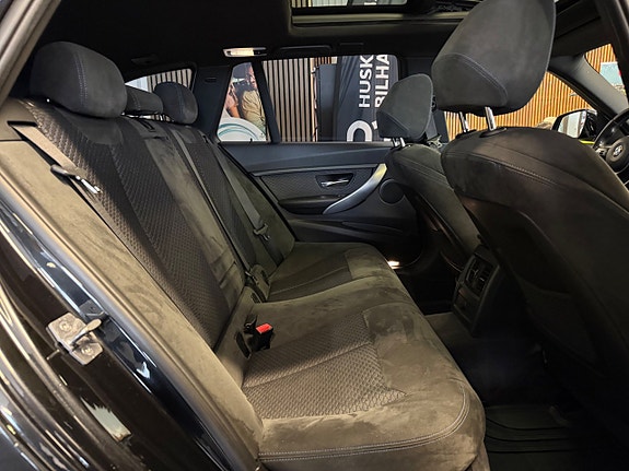 BMW 320d 12 of 29