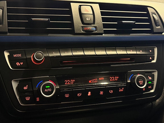 BMW 320d 27 of 29