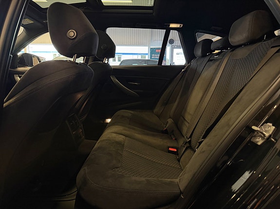 BMW 320d 16 of 29