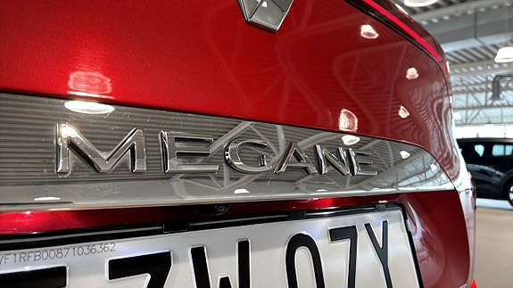 Renault Megane 23 of 23