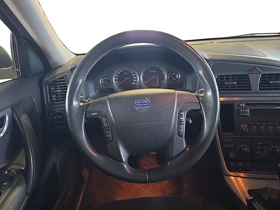 Volvo XC70 6 of 14