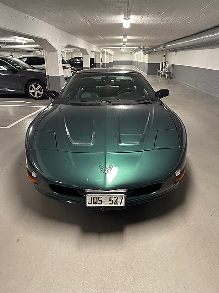 Pontiac Firebird 10 of 17