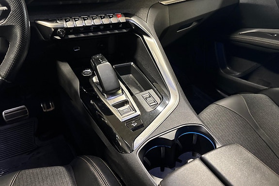Peugeot 3008 11 of 25