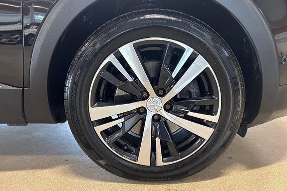 Peugeot 3008 9 of 25