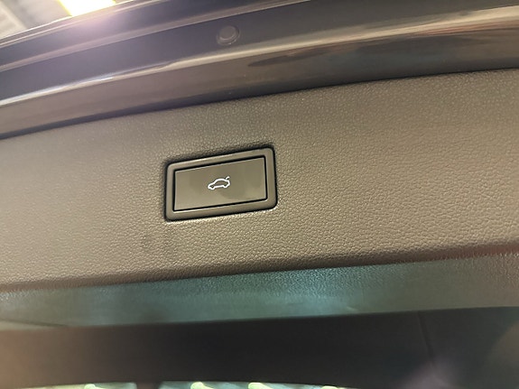 Volkswagen Tiguan 26 of 27