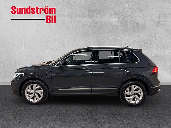 Volkswagen Tiguan 3 of 27
