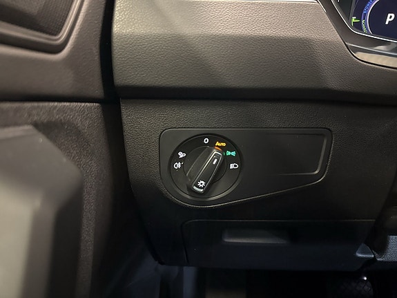 Volkswagen Tiguan 25 of 27
