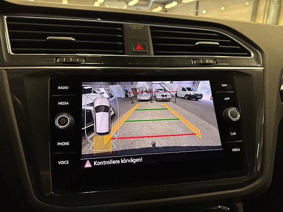 Volkswagen Tiguan 20 of 27