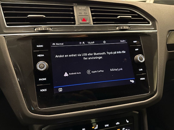 Volkswagen Tiguan 19 of 27