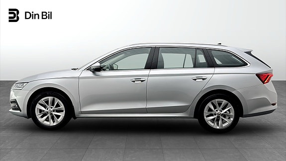Skoda Octavia 2 of 19
