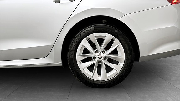 Skoda Octavia 6 of 19