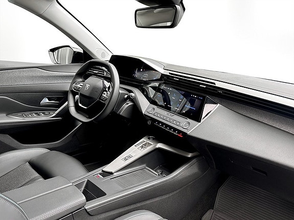 Peugeot 308 SW 12 of 16