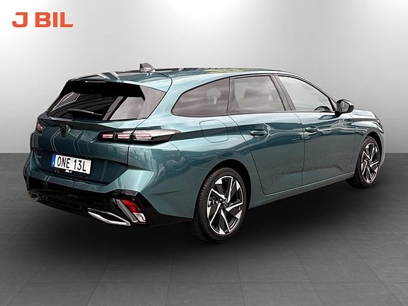 Peugeot 308 SW 3 of 16