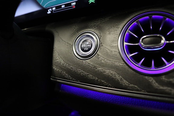 Mercedes-Benz CLS450 21 of 30