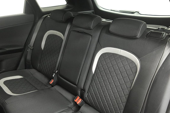 Kia Ceed 15 of 19