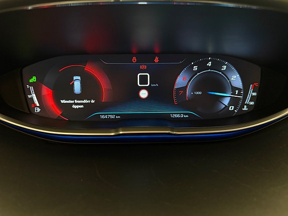 Peugeot 5008 18 of 29