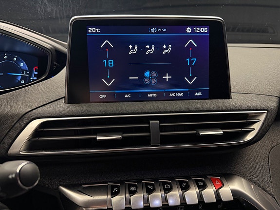 Peugeot 5008 24 of 29