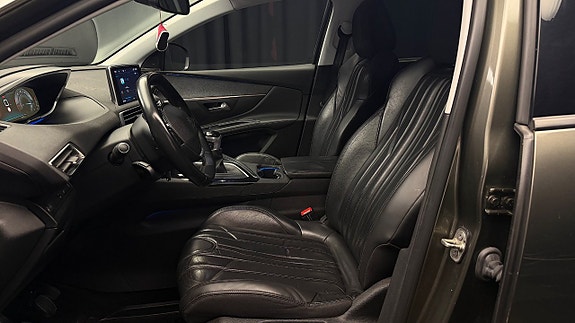 Peugeot 5008 10 of 29