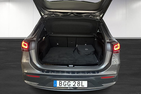 Mercedes-Benz EQA250 17 of 27