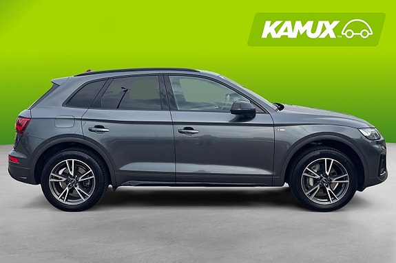Audi Q5 2 of 26