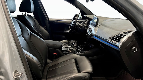 BMW X3 3 of 9