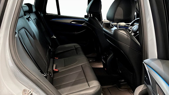 BMW X3 5 of 9
