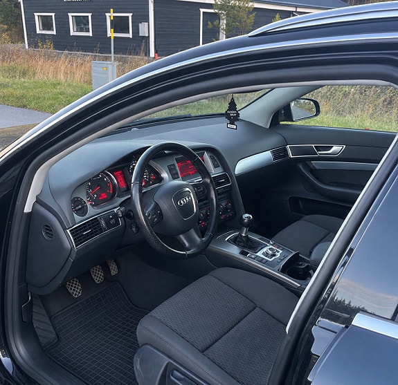 Audi A6 5 of 5