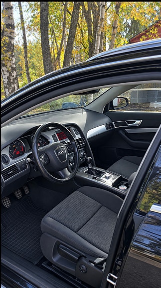 Audi A6 6 of 6