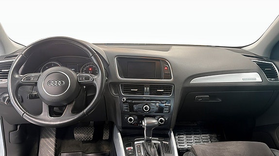 Audi Q5 4 of 12