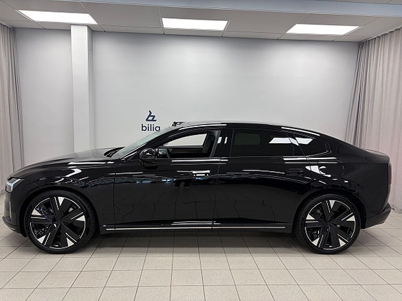Volvo ES90 2 of 25