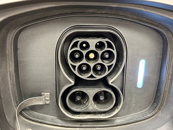Volvo ES90 7 of 25