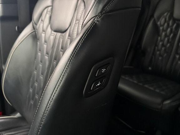 Kia Sorento 27 of 30