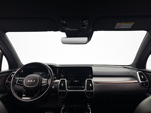 Kia Sorento 16 of 30