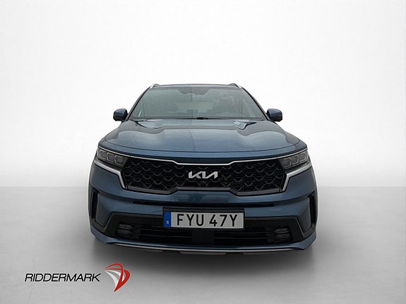 Kia Sorento 2 of 30