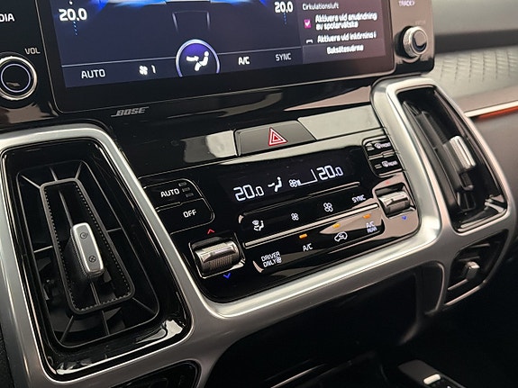Kia Sorento 25 of 30