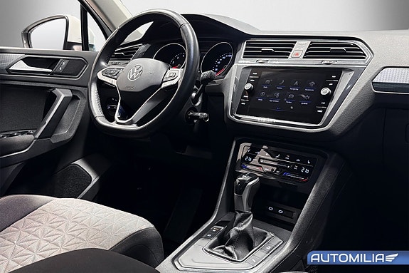 Volkswagen Tiguan 11 of 17
